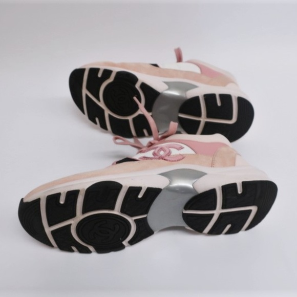 Chanel 19C CC Trainers Pink Leather & Suede - Picture 8 of 8